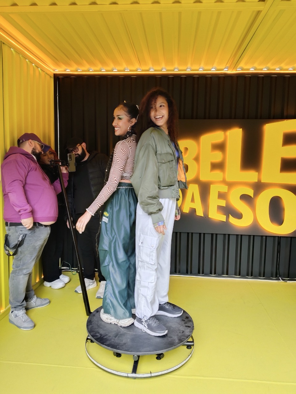 CONTENIDO & COMUNICACIONES - Imagen 2