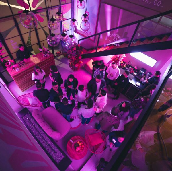 CONTENIDO & COMUNICACIONES - Imagen 1